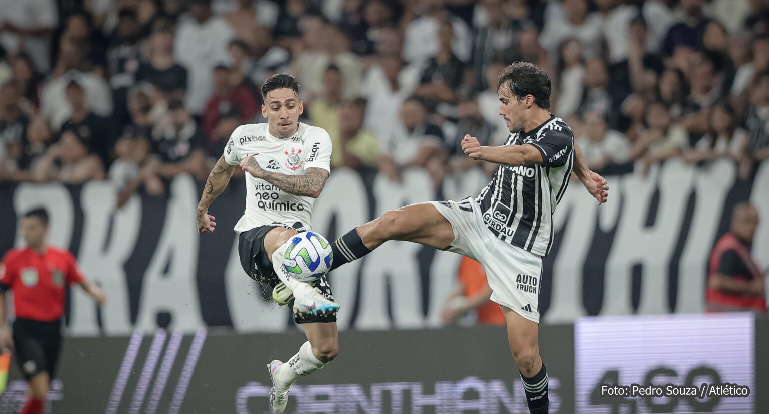 Corinthians marca e empata com Cruzeiro no fim do jogo 